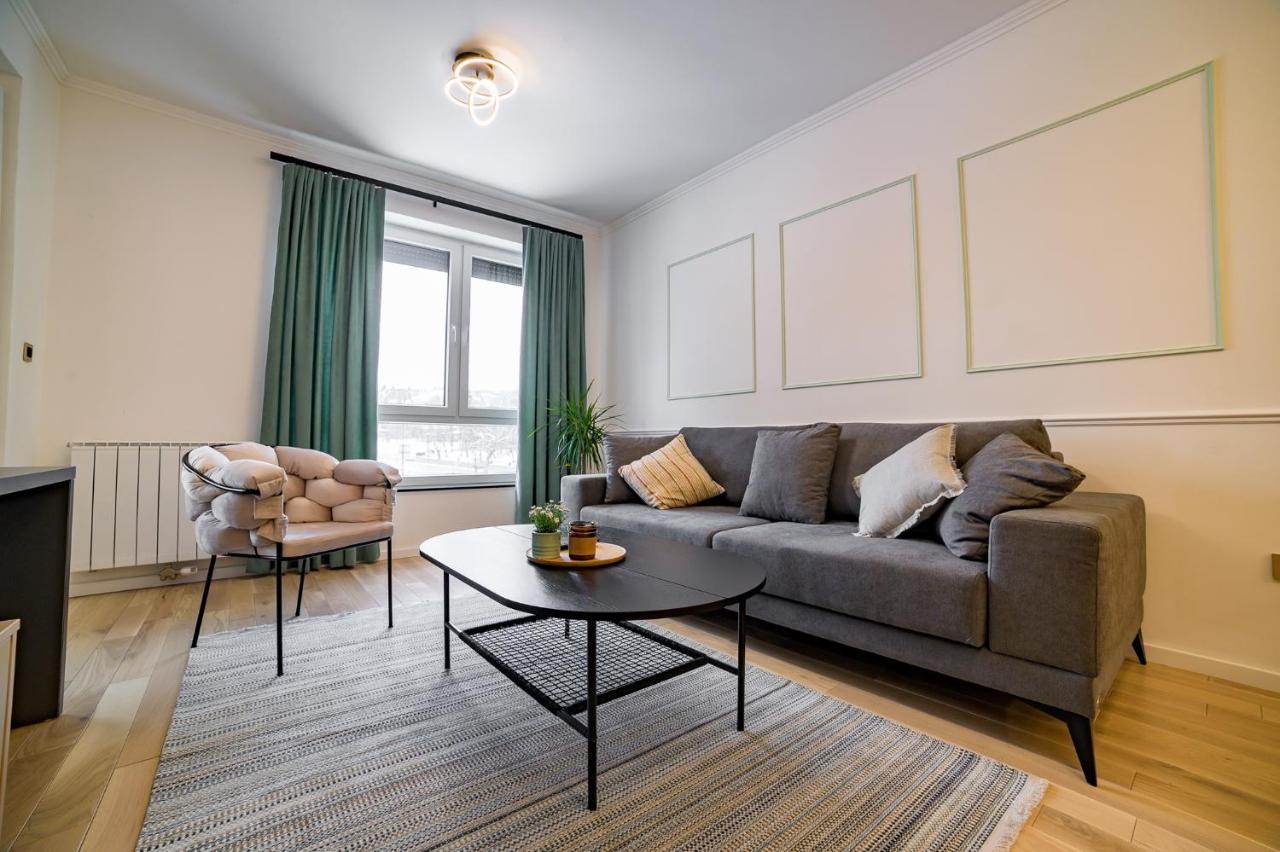 Apartman Epilux Tuzla Exterior photo
